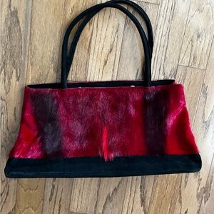 Elegant Red and Black Women's Handbag